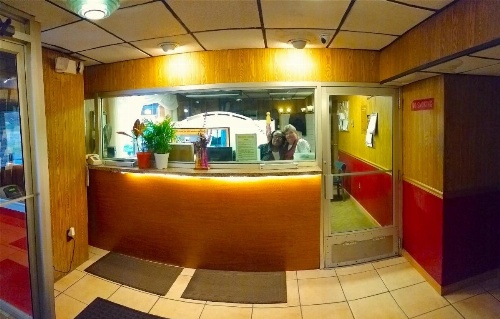 Beltway Motel and Suites image 11